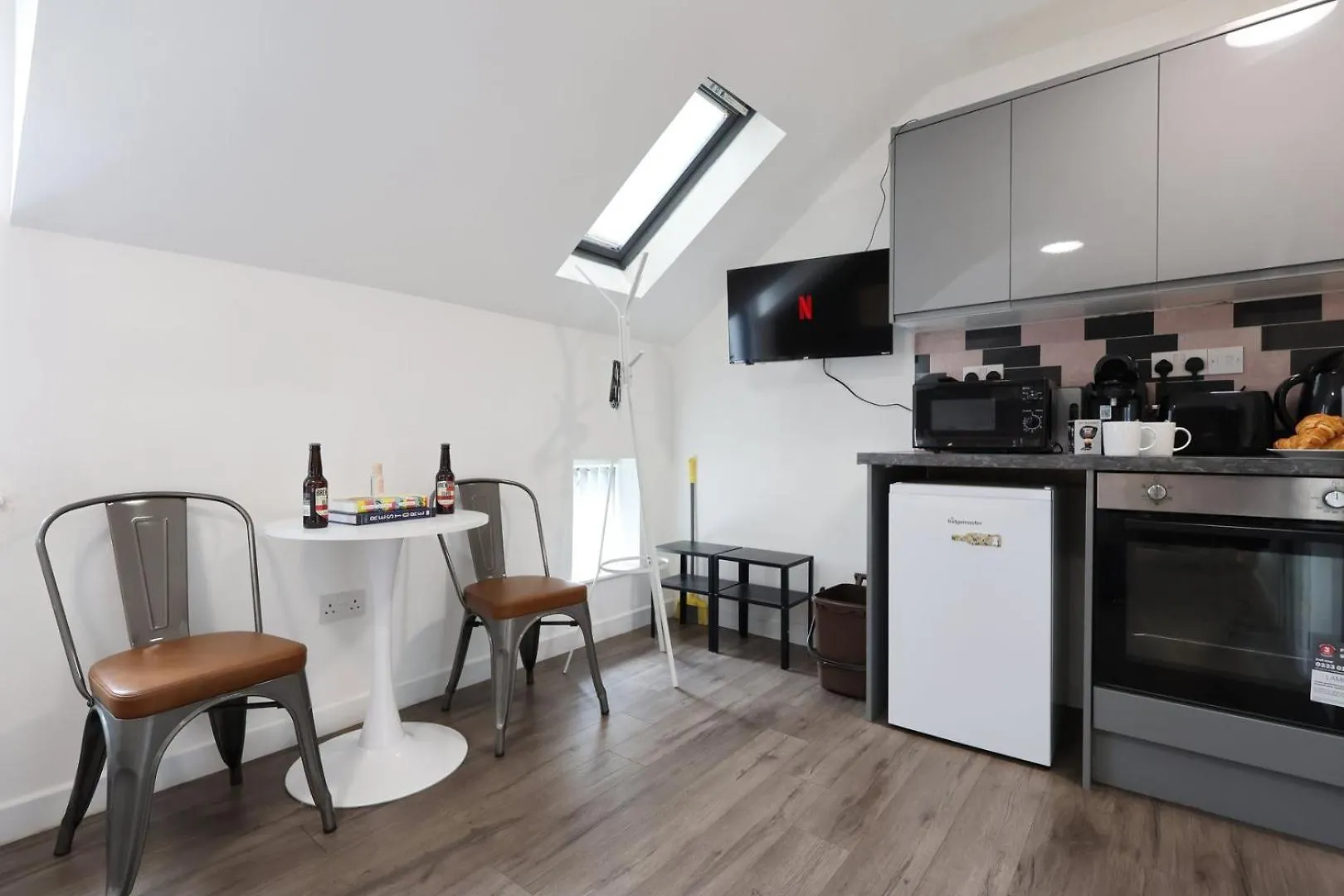 Cohost Partners | Smart Tv | 5 Min City | Parking Cardiff 0*,  United Kingdom