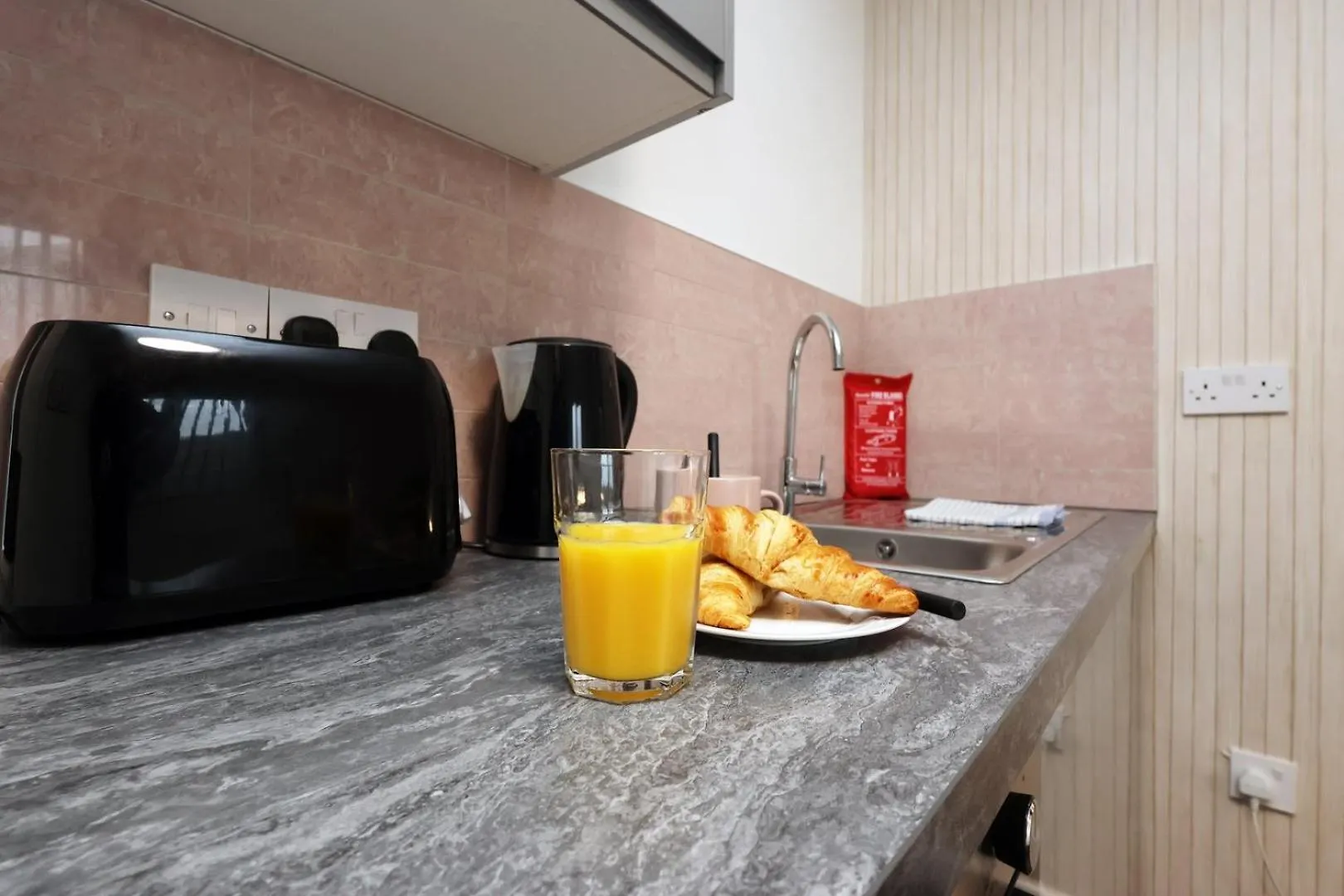 Cohost Partners | Smart Tv | 5 Min City | Parking Cardiff 0*,  United Kingdom
