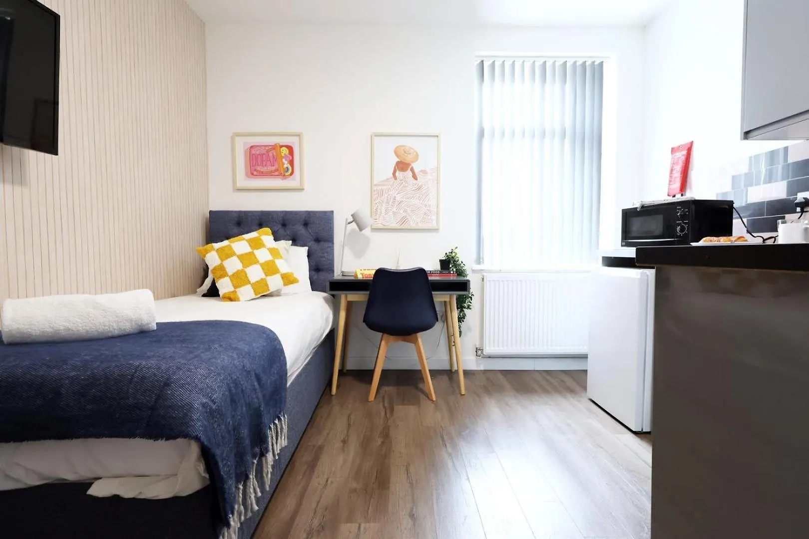 Apartment Cohost Partners | Smart Tv | 5 Min City | Parking Cardiff